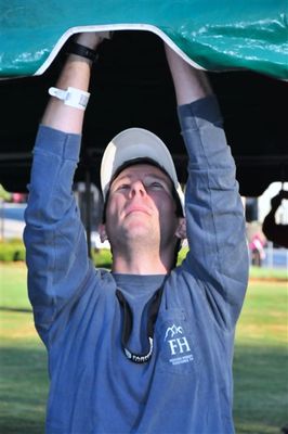 Student volunteer HH16 6694