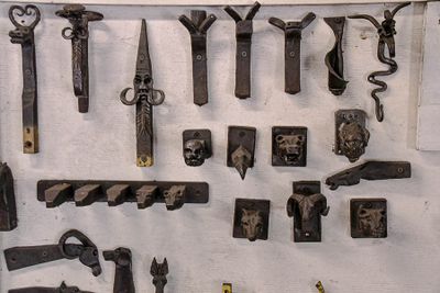 06 29 Blacksmilth shop 5711