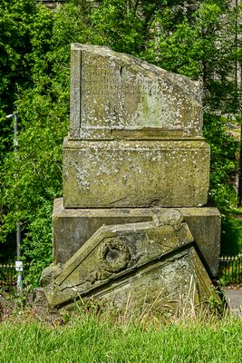 06 15 Glasgow Necropolis 5218