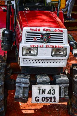 09 05 Official tractor India-2-2569