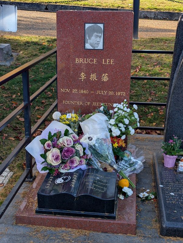 Grave of Bruce Lee