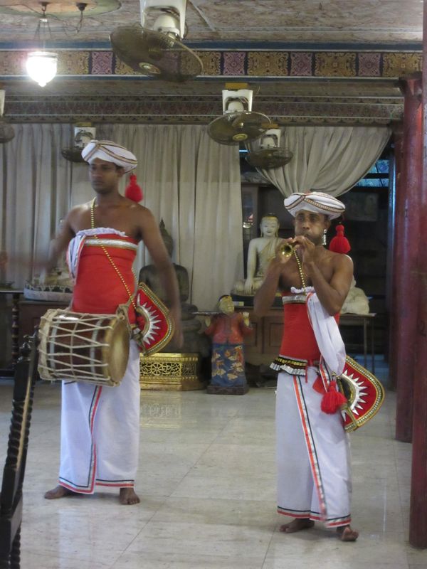 Gangaramaya Temple
