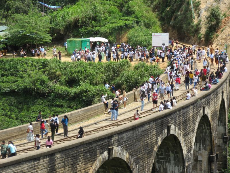 Poya day (full moon holiday), so lots of local tourists