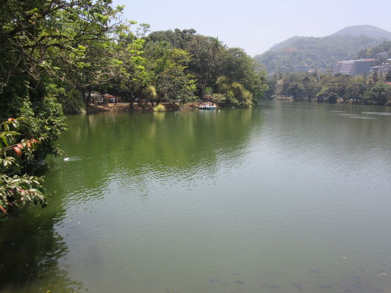 Kandy Lake