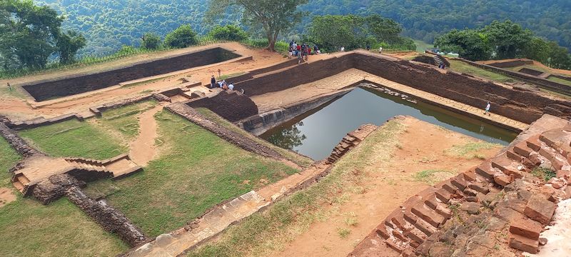 King Kasyapa (r477-495) built...