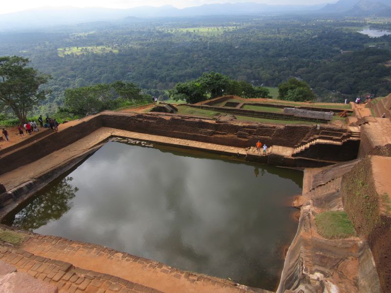 Water tank hewn out of the rock