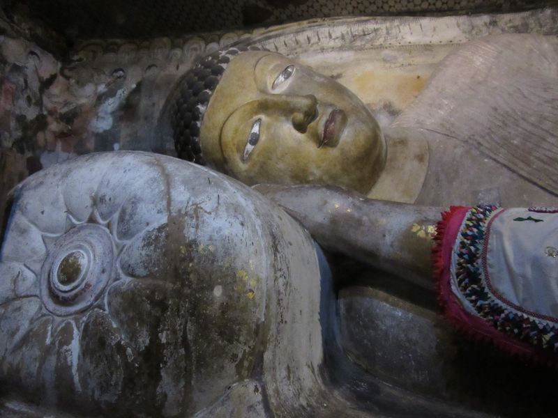 Cave I (Devaraja Viharaya)