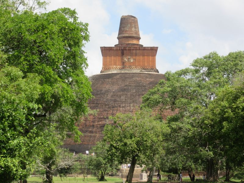 Jetavanarama Dagoba