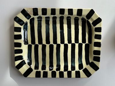 Large Black and White Patter