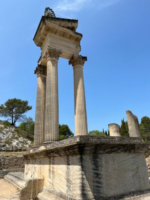 Glanum