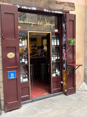 Barcelona wine bar