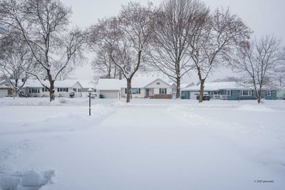 Winter Is Back