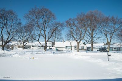 Sunshine and No New Snow