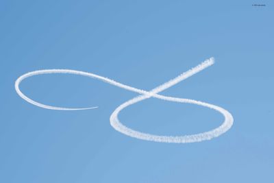 More Sky Writing