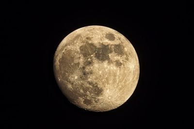 Moon_0008.jpg