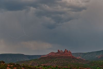 lightning 3880.jpg