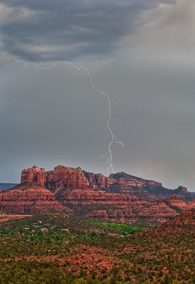 lightning 8492.jpg