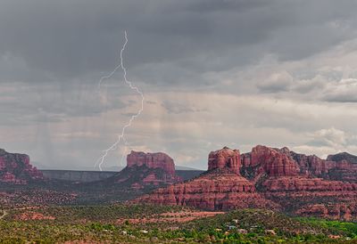 Courthouse lightning 8550.jpg