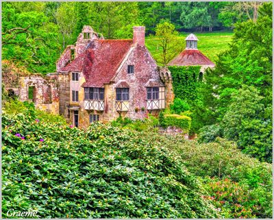 Scotney Castle