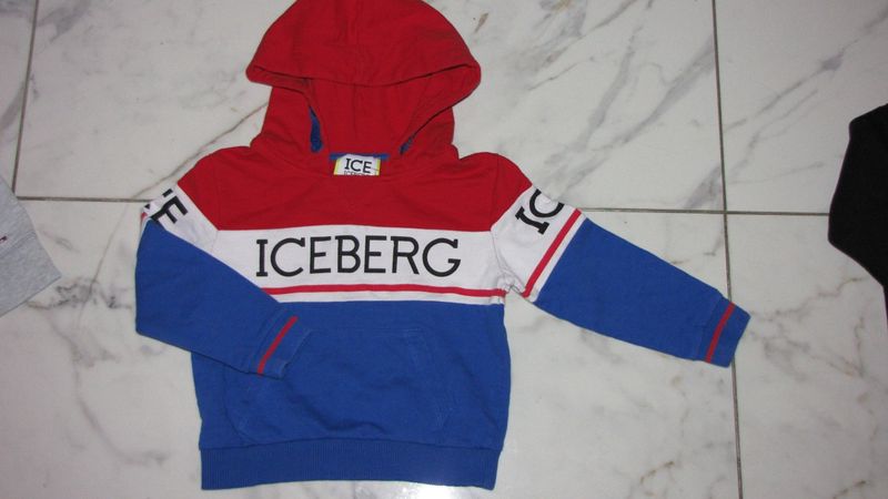 98 ICEBERG hoody 19,00