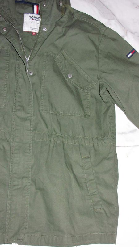 medium TOMMY HILFIGER parka detail 2