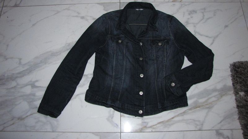 42 HEMA xl jeansjack 16,50