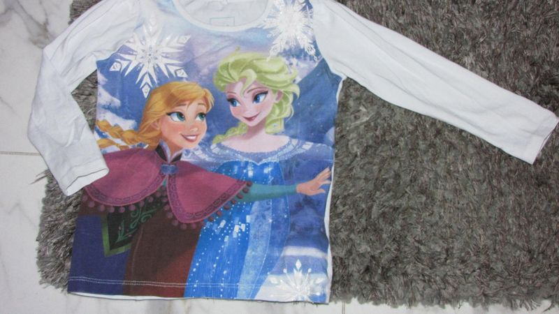 92 NAME IT frozen prins  longsleeve 7,50