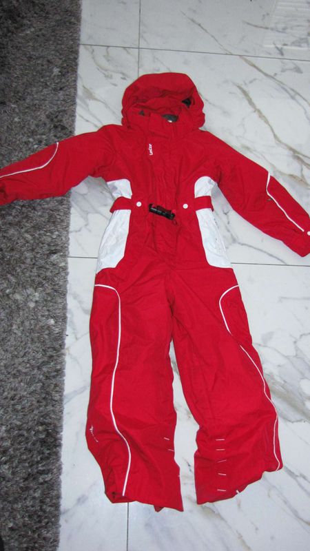 110-116 skipak WEDZE rood wit 22,50