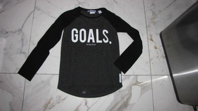 140 NIK & NIK goal longsleeve 15,50