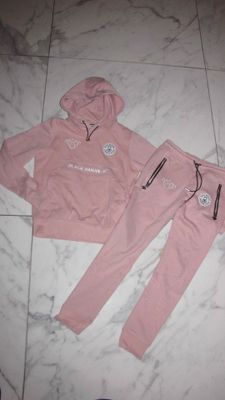 152 BLACK BANANAS trainingspak roze 55,00