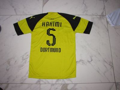 medium BVB Hakimi akant