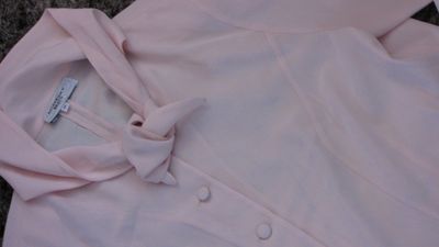 46 KATHARINA V BRAUN blouse detail
