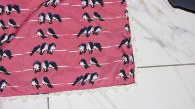 ROZE sjaal met VOGELS roze detail