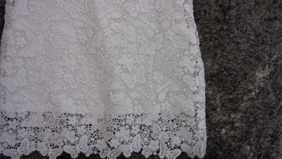 122 witte VLINDER jurk detail 
