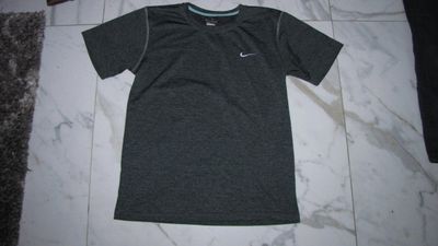large NIKE shirt antraciet melee 13.50