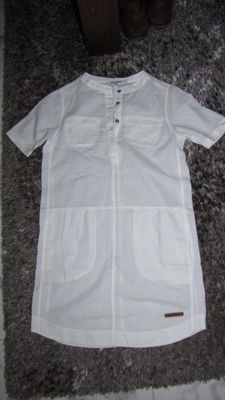140 MOSCOW witte jurk 18,50