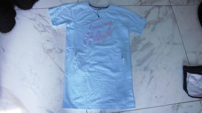 152 TOMMY HIFIGER sweat jurk *nieuw* 24,50