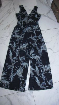 36 WAREHOUSE jumpsuit 23,50