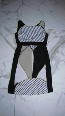 38 LOLALIZA cocktail jurk 19,50