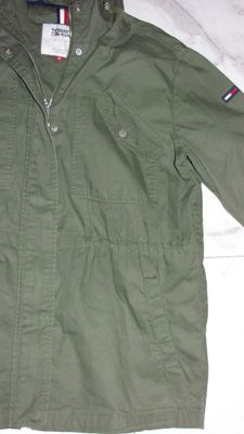 medium TOMMY HILFIGER parka detail 2