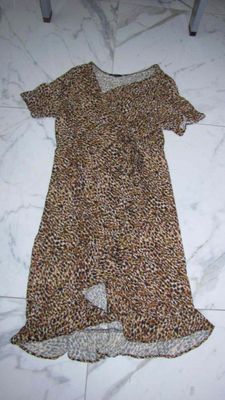 46-48 M&S lange luipaard jurk 20,00