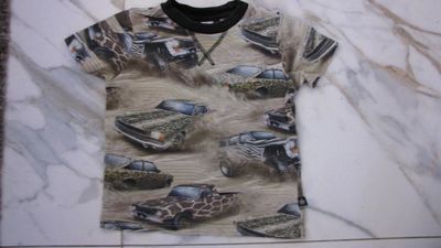 92 MOLO auto shirt 13,50