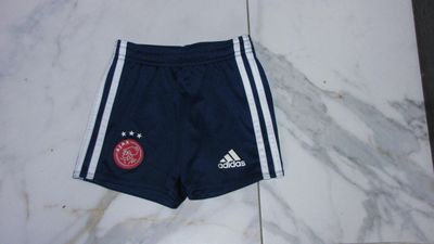 98 AJAX voetbalbroek 14,00
