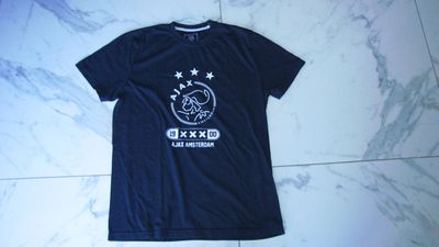 medium AJAX blauw shirt 16,50 