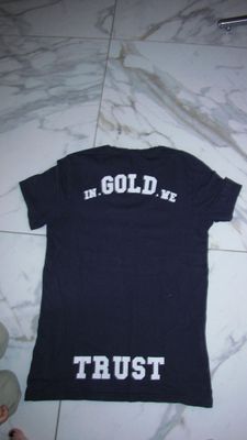 xs IN GOLD WE TRUST d.blauw akant