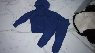 104 NIK & NIK blauw trainingspak 28,50