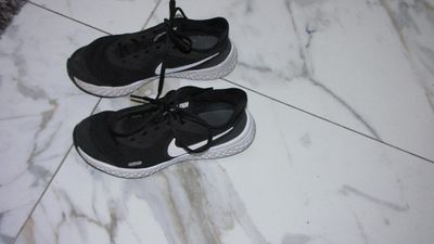 35-36 NIKE running gympen 18,50