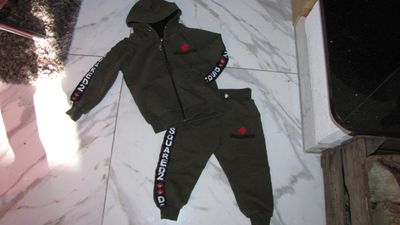 86-92 DSQUARED trainingspak 50,00