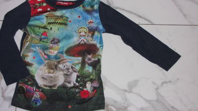 92-98 SOMEONE konijn sprookjes longsleeve 12,50