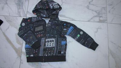 104 MOLO vest radio 17,50